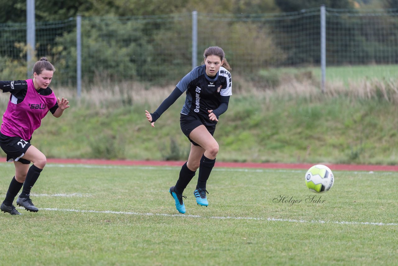 Bild 268 - Frauen Grossenasper SV - SV Steinhorst/Labenz : Ergebnis: 1:3